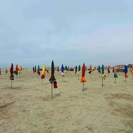 Prázdninový dům Maison Au Calme Avec Jardin A 8 Minutes Des Plages Touques